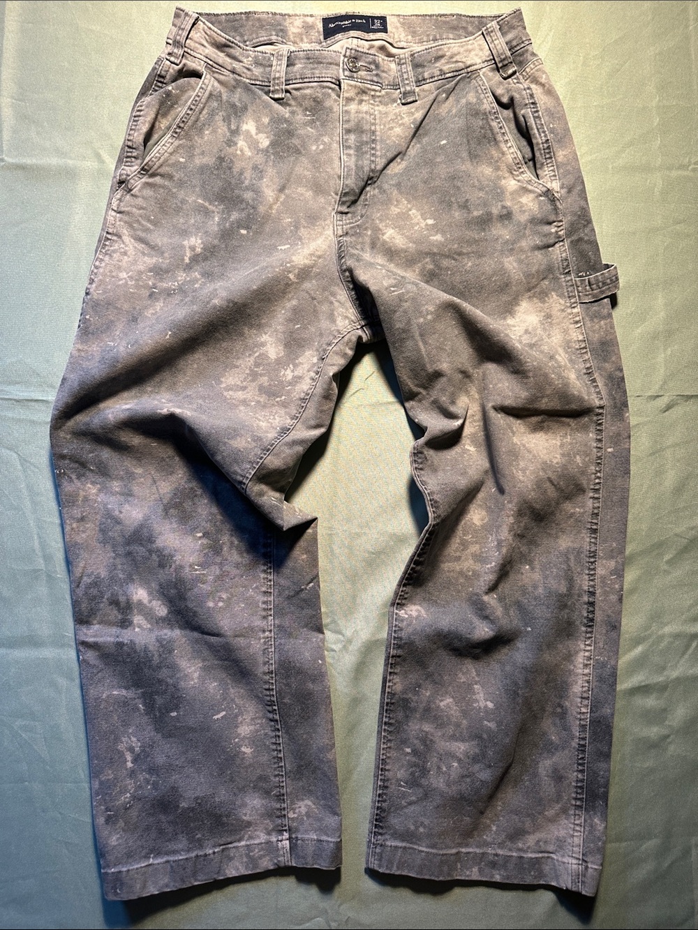 Abercrombie & Fitch Men's Straight Jeans - Charcoal with Washed Accents